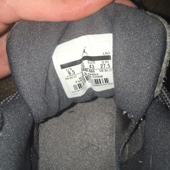 Air Jordan 12s Grey Suede. - Picture 4 of 4